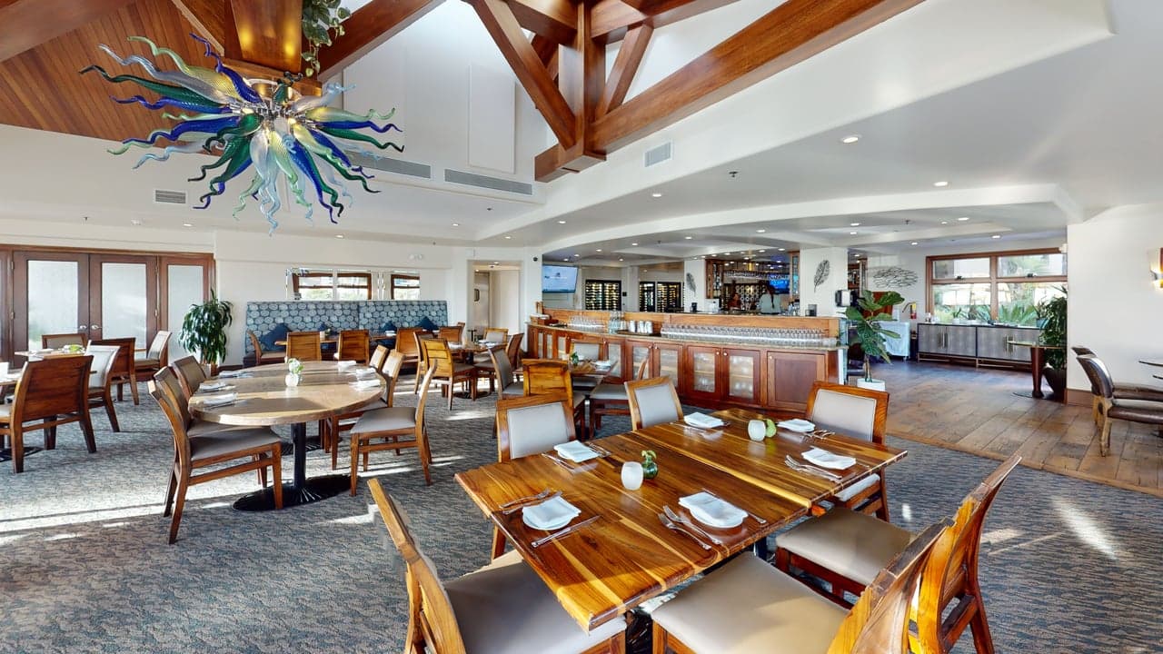 Lido Restaurant & Lounge